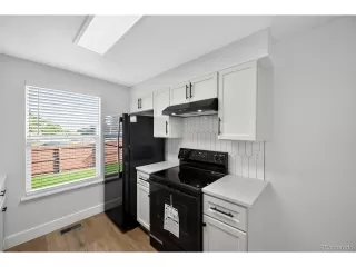 Photo #3: 4041462 Listing