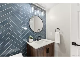 Photo #3: 4041758 Listing