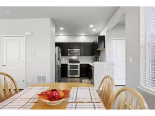 Photo #3: 4042574 Listing