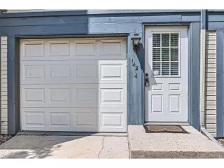 Photo #4: 4042636 Listing