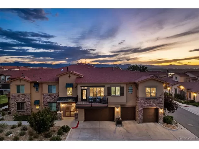 MLS: 4043803 Condo For Sale