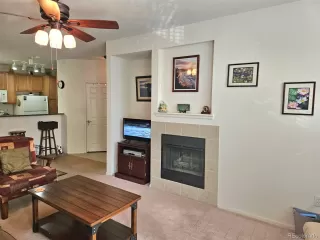 Photo #5: 4044582 Listing