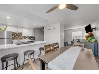 Photo #6: 4045032 Listing 