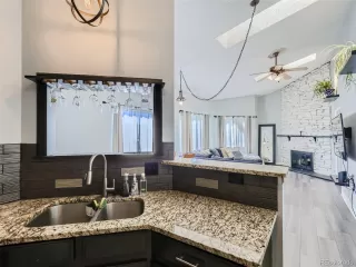 Photo #6: 4045415 Listing 