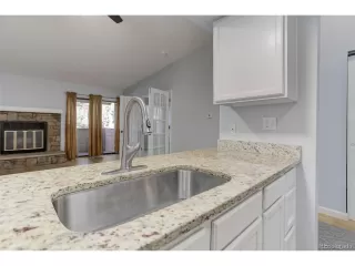 Photo #5: 4046451 Listing 