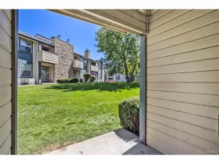 Photo #5: 4047941 Listing 