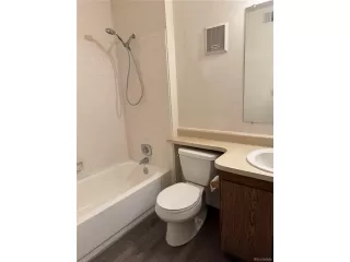 Photo #5: 4048225 Listing 