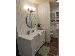 Photo #4: 4049521 Listing