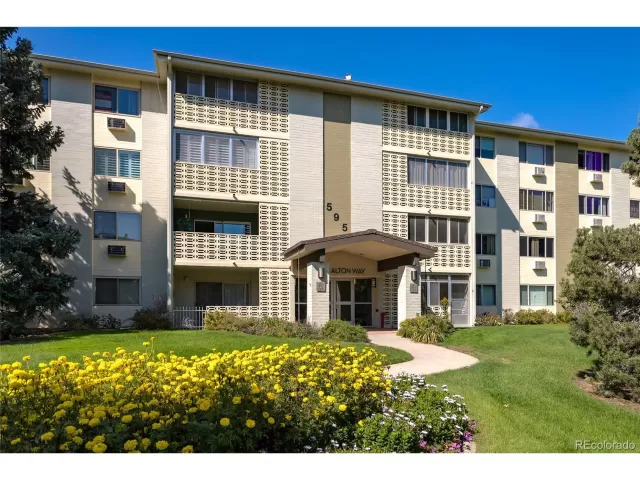 MLS: 4050341 Condo For Sale