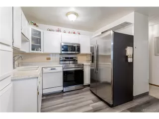 Photo #6: 4050341 Listing 