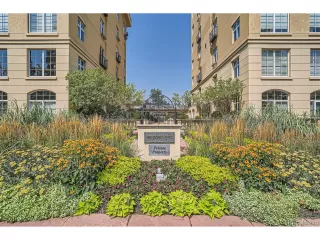 More Details about MLS # 4050834 : 25 N DOWNING ST 1-205 DENVER CO 80218