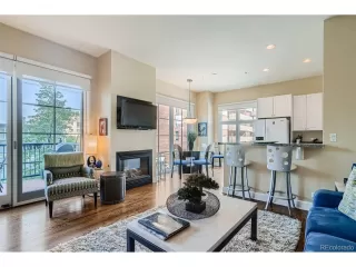 Photo #4: 4050834 Listing