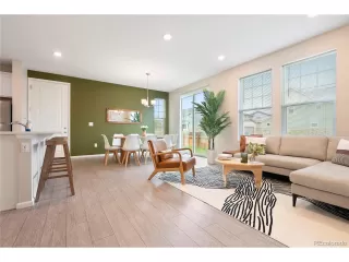 Photo #3: 4051602 Listing 