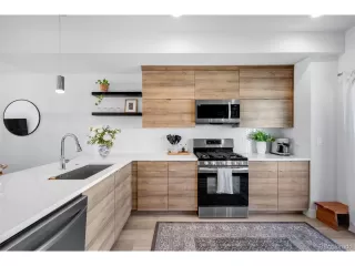 Photo #2: 4055673 Listing