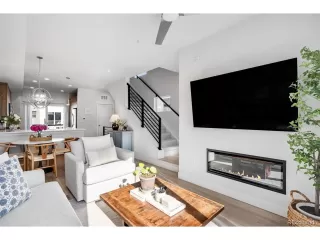 Photo #4: 4055673 Listing