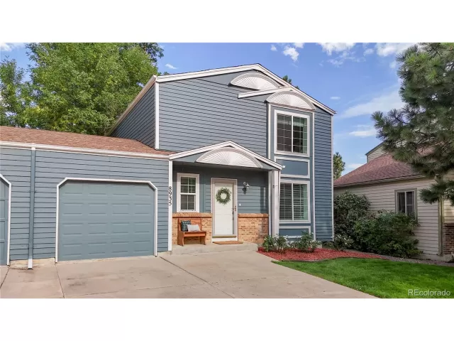 MLS: 4057458 Condo For Sale