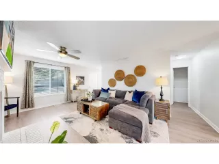 Photo #4: 4057458 Listing