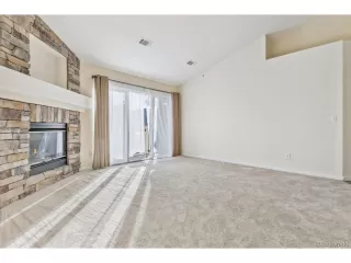 Photo #6: 4061407 Listing 