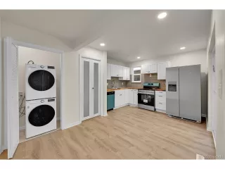 Photo #3: 4063908 Listing 