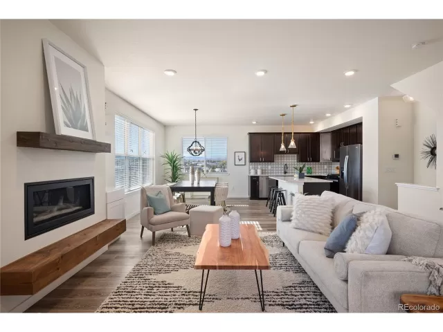 MLS: 4063947 Condo For Sale