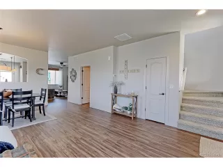 Photo #4: 4064888 Listing 