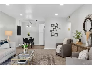 Photo #5: 4068219 Listing 