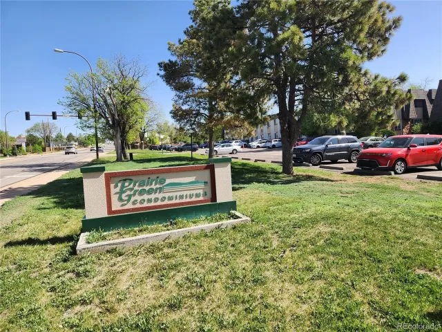 MLS: 4068714 Condo For Sale