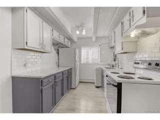 Browse active condo listings in YOSEMITE COURT