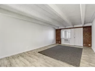 Photo #3: 4069357 Listing 