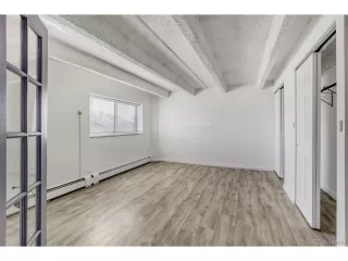 Photo #4: 4069357 Listing 