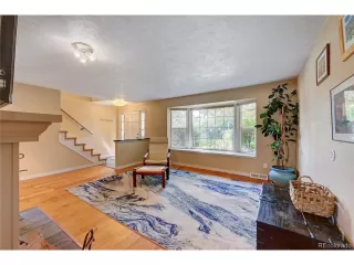 Photo #3: 4070992 Listing 