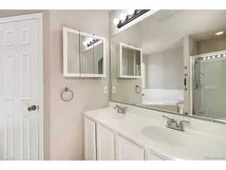 Photo #4: 4073039 Listing