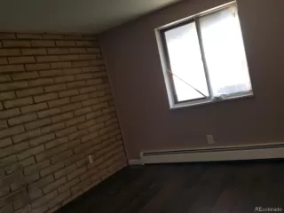 Photo #6: 4076304 Listing