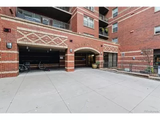 Photo #2: 4076754 Listing 