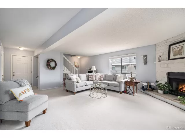 MLS: 4081540 Condo For Sale