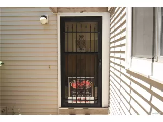 Photo #2: 4084257 Listing