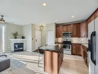 Photo #4: 4084856 Listing 