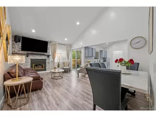 Photo #2: 4086594 Listing