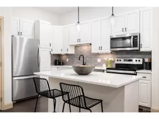 Photo #4: 4088699 Listing