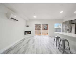 Photo #4: 4090394 Listing 