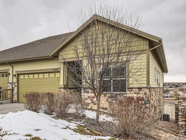 MLS: 4094229 Condo For Sale