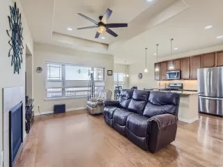 Photo #6: 4094229 Listing