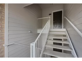 Photo #3: 4095758 Listing