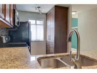 Photo #5: 4095982 Listing