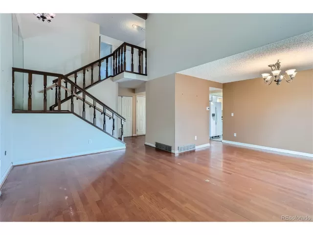 MLS: 4098227 Condo For Sale