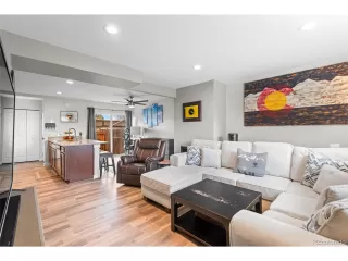 Photo #5: 4101795 Listing