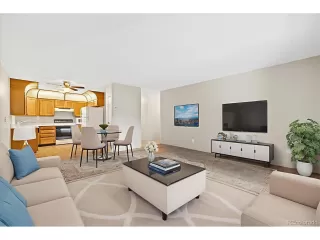 Photo #5: 4106372 Listing