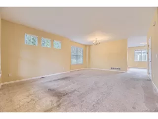 Photo #2: 4106468 Listing
