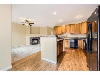 Photo #3: 4106468 Listing
