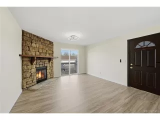 Photo #4: 4107643 Listing 